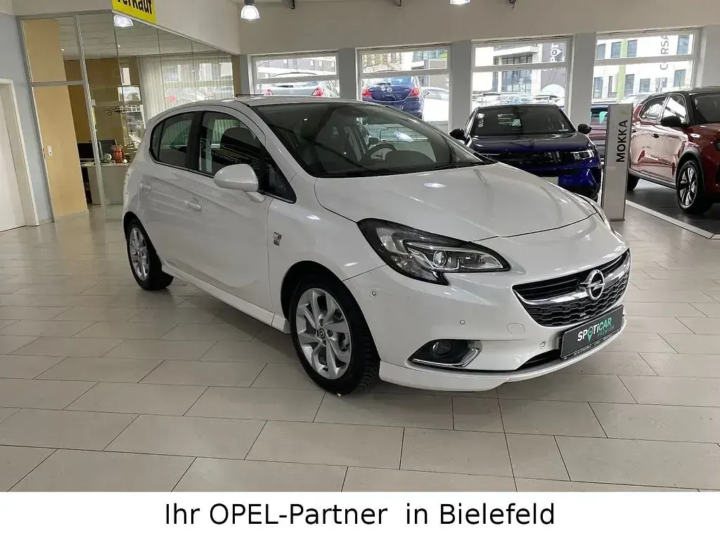 Używany Opel Corsa OPC 90 KM (66 kW) 2017 Biały Hatchback
