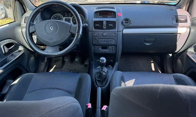 Gebraucht Renault Clio II Expression 75 PS (55 kW) 2003 Schwarz Limousine