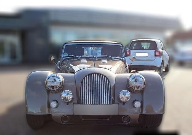 Gebraucht Morgan Plus 340 PS (250 kW) 2024 Braun metallic Cabrio