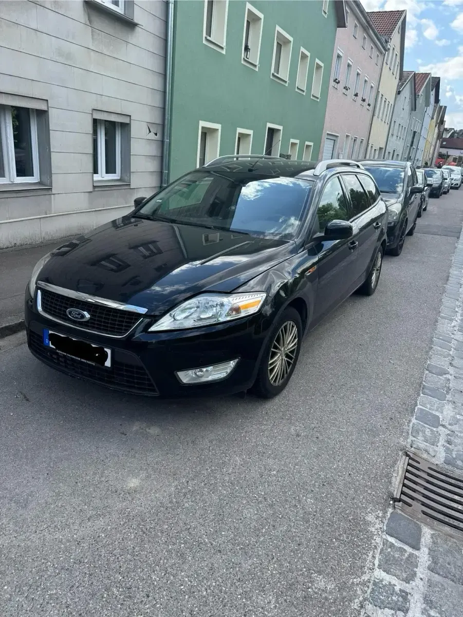 Gebraucht Ford Mondeo 140 PS (102 kW) 2008 Schwarz Kombi