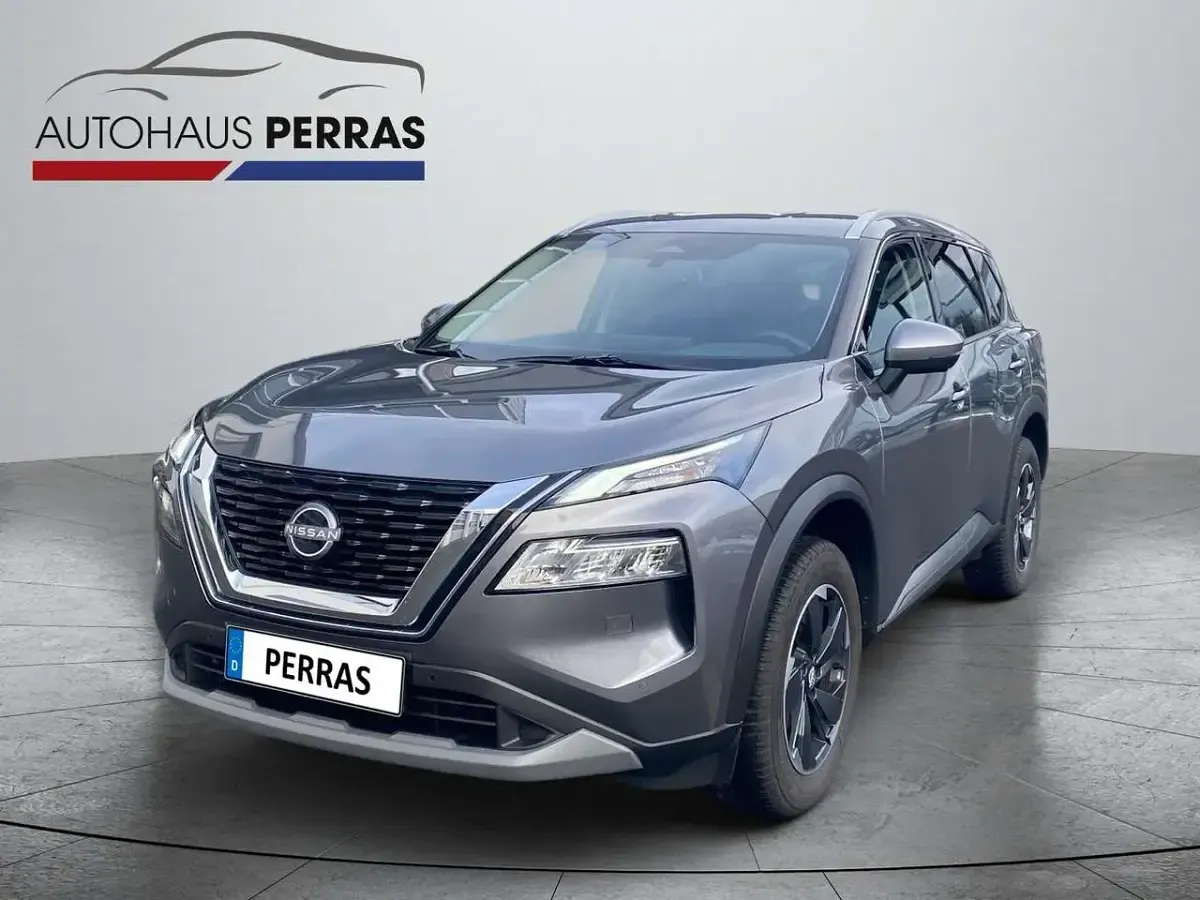 Gebraucht Nissan X-Trail N-Connecta 163 PS (119 kW) 2025 Dark grey SUV