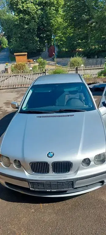 Gebraucht BMW 316 116 PS (85 kW) 2002 Silber Limousine