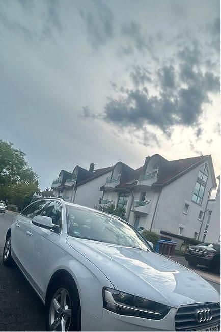 Weiß Gebraucht 2015 Audi A4 Kombi | 8.800 € (Fairer Preis) - Bild 1/4