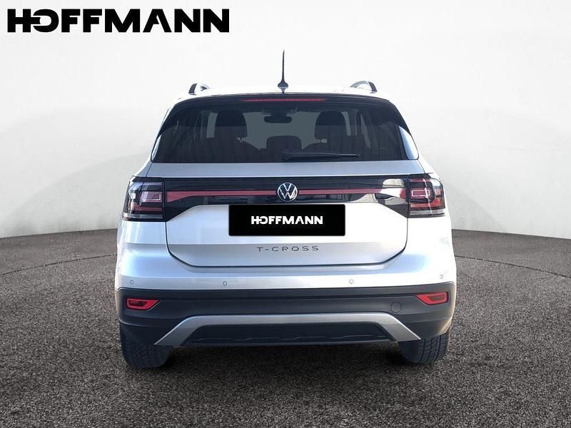 Gebraucht VW T-Cross Active 110 PS (80 kW) 2021 Reflexsilber metallic SUV