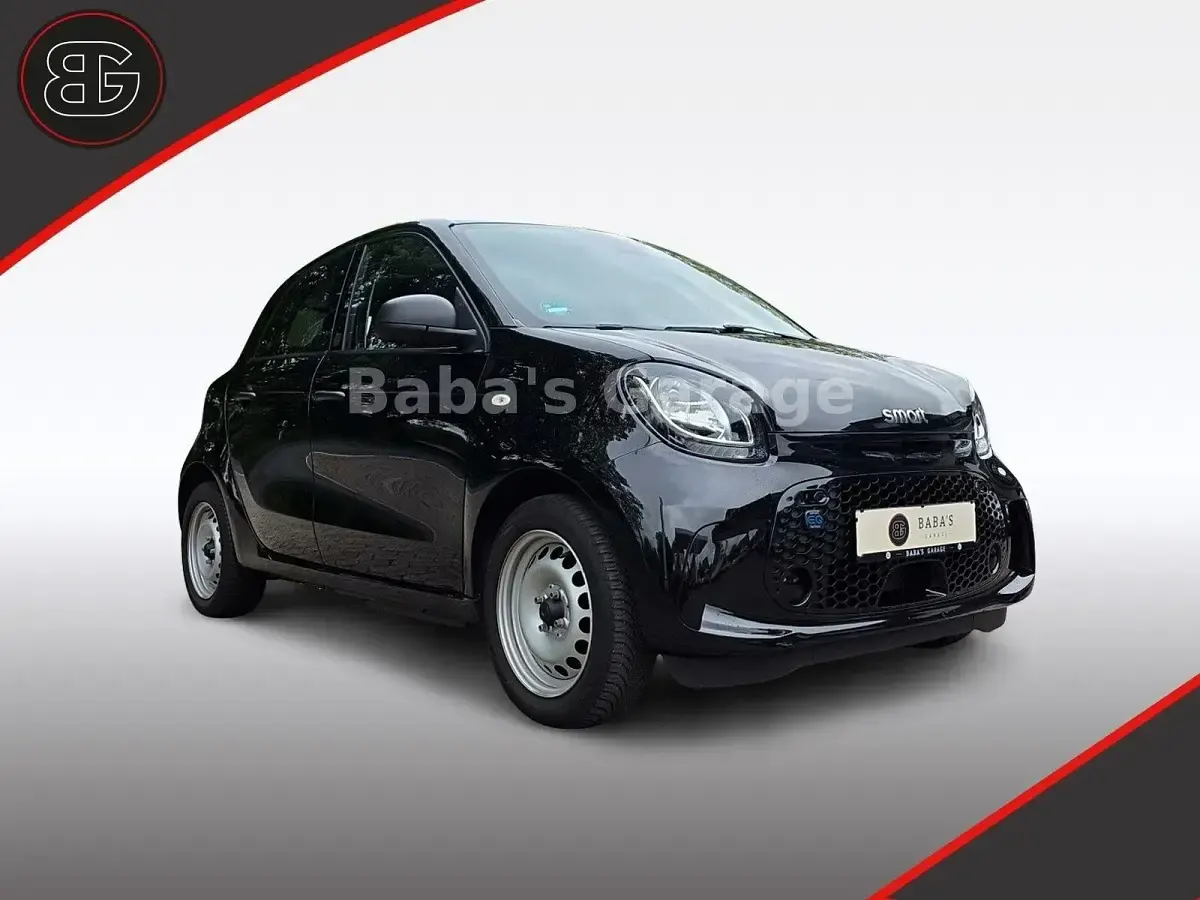 Gebraucht Smart ForFour Electric Drive 60 kW (82 PS) 2022 Schwarz Kleinwagen
