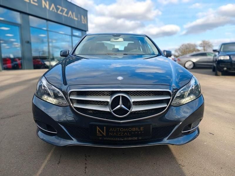 Gebraucht Mercedes E200 184 PS (135 kW) 2014 Grau Limousine