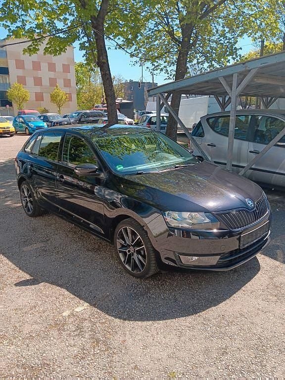Usata Skoda Rapid Active 90 CV (66 kW) 2016 Nero Utilitaria