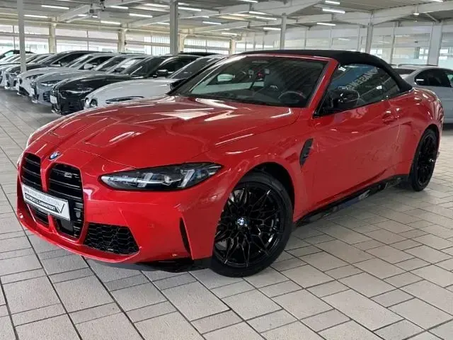 Gebraucht BMW M4 Cabriolet Performance 530 PS (389 kW) 2025 Rot Cabrio