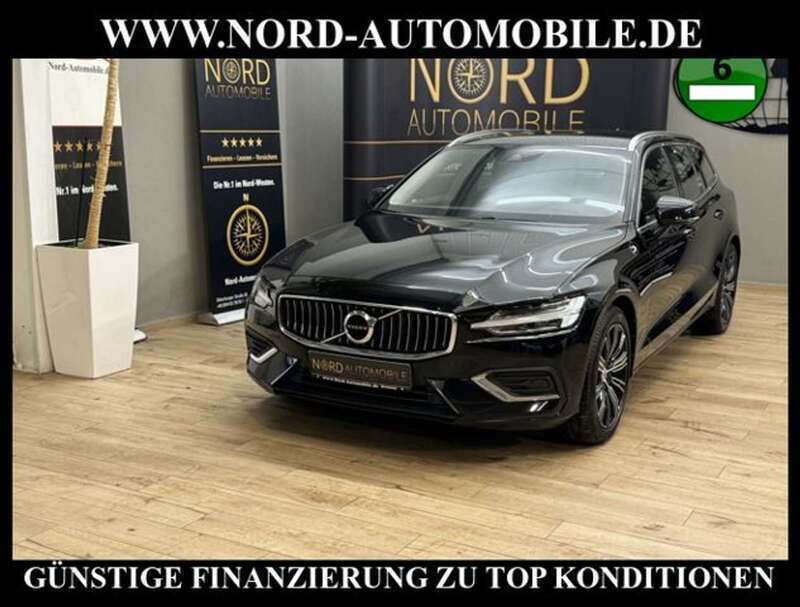 Schwarz Gebraucht 2020 Volvo V60 Inscription Kombi | 25.590 € (Guter Preis) - Bild 1/3