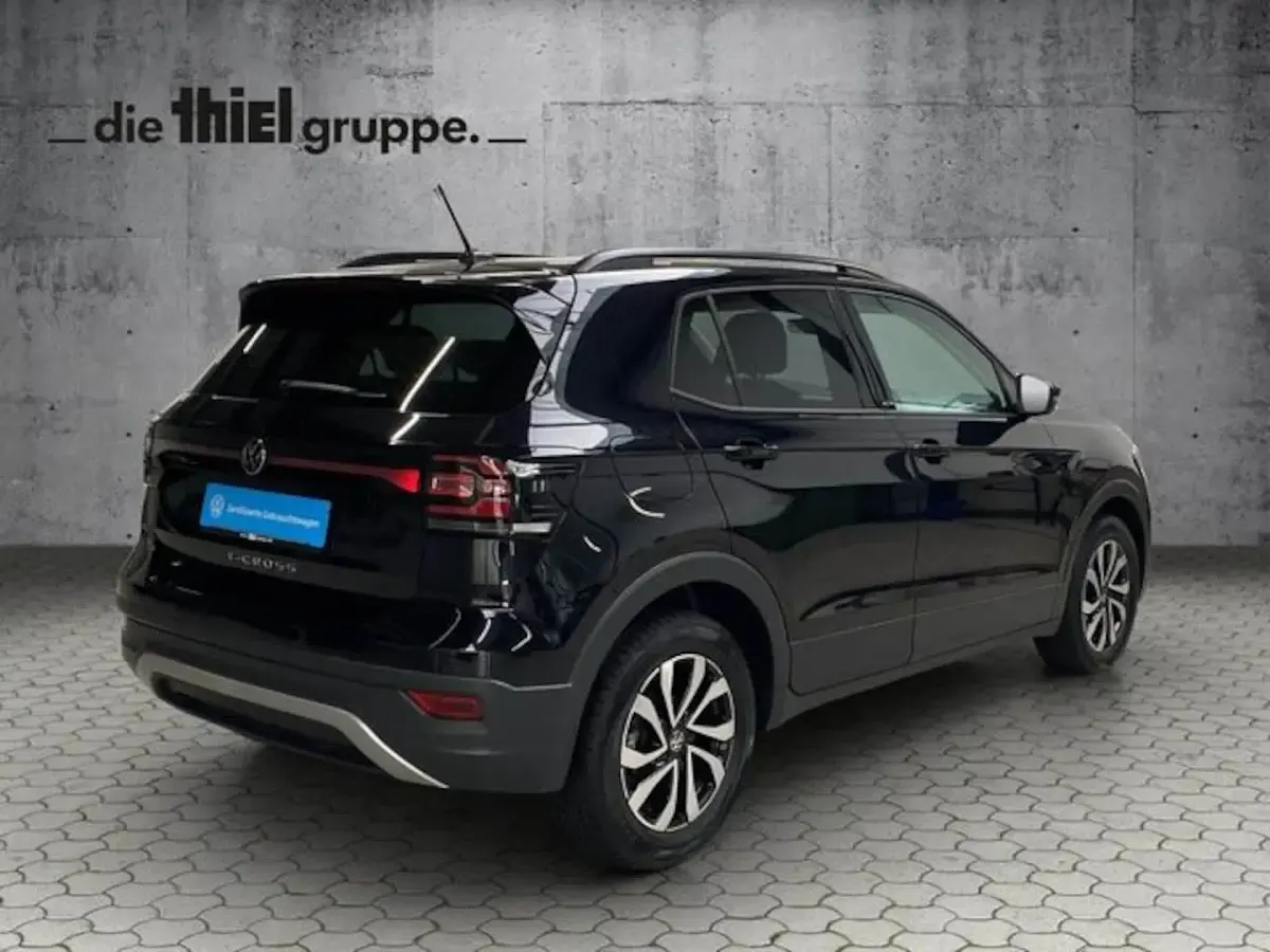 Gebraucht VW T-Cross Active 110 PS (80 kW) 2022 Schwarz SUV