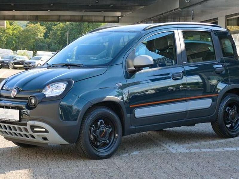 Andere Gebraucht 2023 Fiat Panda Kleinwagen | 14.490 € (Etwas zu teuer) - Bild 1/4