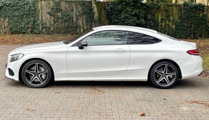 Gebraucht Mercedes C43 AMG AMG 367 PS (269 kW) 2016 Weiß Coupé