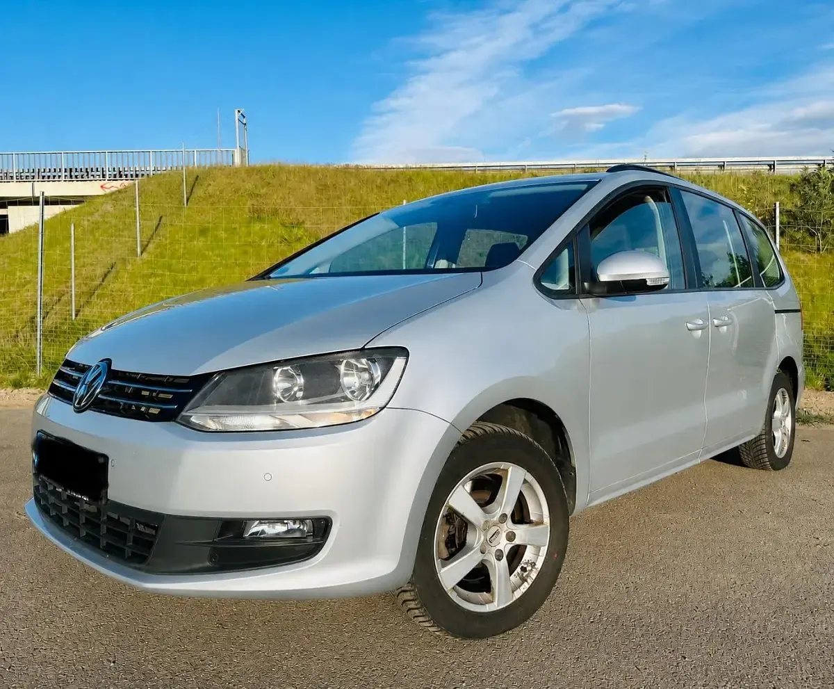 Gebraucht VW Sharan 150 PS (110 kW) 2010 Silber Van / Kleinbus