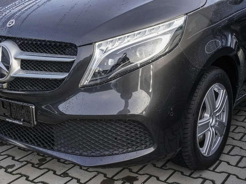 Gebraucht Mercedes E250 Avantgarde 190 PS (139 kW) 2021 Graphitgrau Kombi