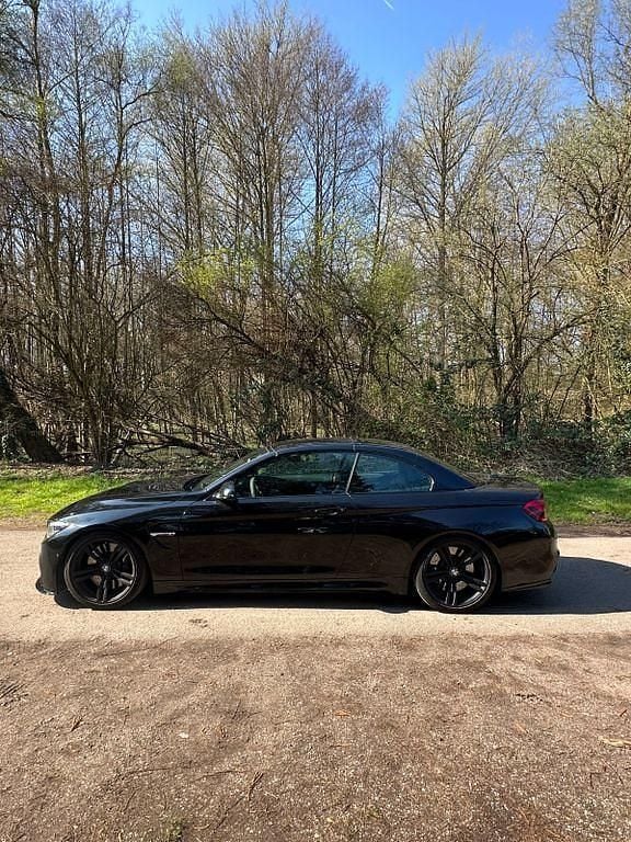 Gebraucht BMW M4 Cabriolet Performance 431 PS (317 kW) 2016 Schwarz Cabrio