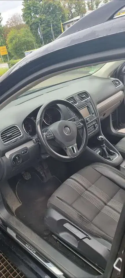Gebraucht VW Golf VI Match 105 PS (77 kW) 2012 Schwarz Kombi