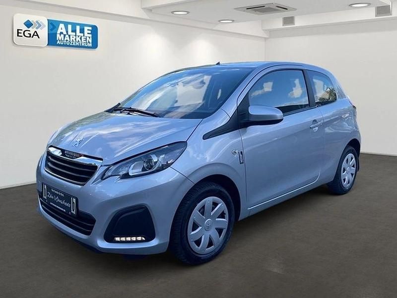 Grau Gebraucht 2019 Peugeot 108 Active Kleinwagen | 10.049 € (Etwas zu teuer) - Bild 1/4