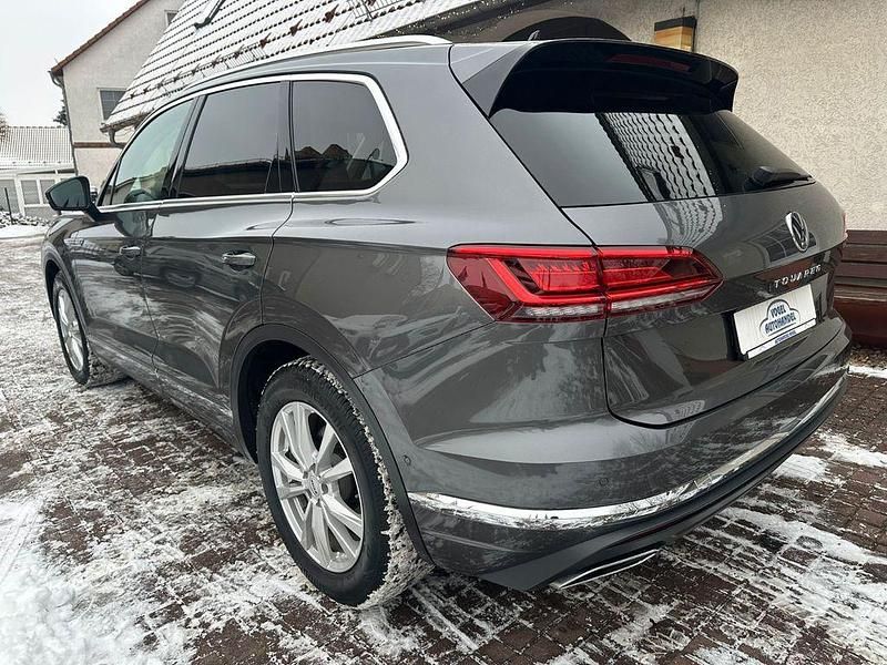 Gebraucht VW Touareg Atmosphere 231 PS (169 kW) 2021 Grau SUV