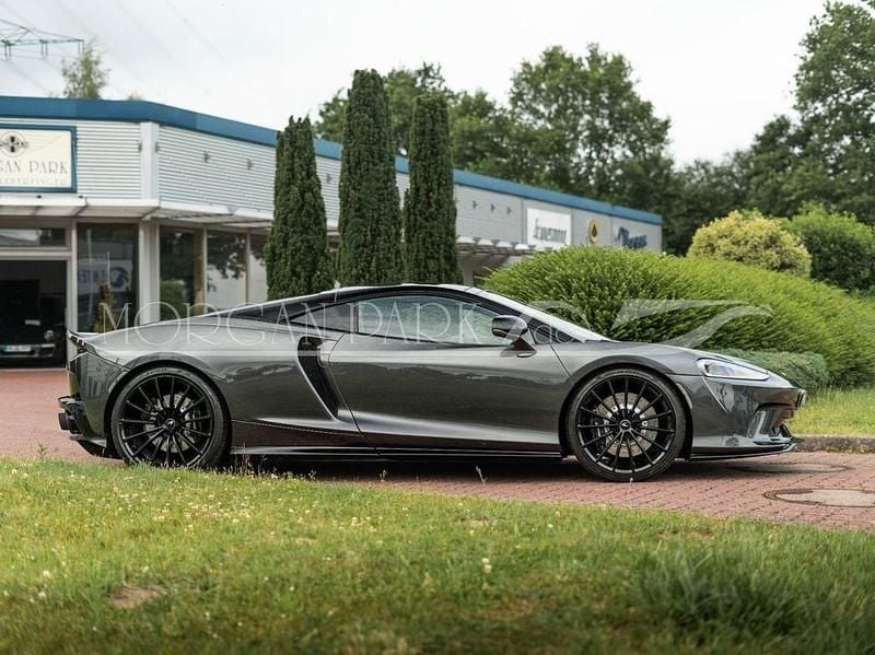 Gebraucht McLaren GT 620 PS (456 kW) 2021 Storm grey Coupé
