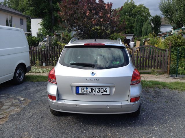 Gebraucht Renault Clio II Dynamique 75 PS (55 kW) 2011 Grau Kleinwagen