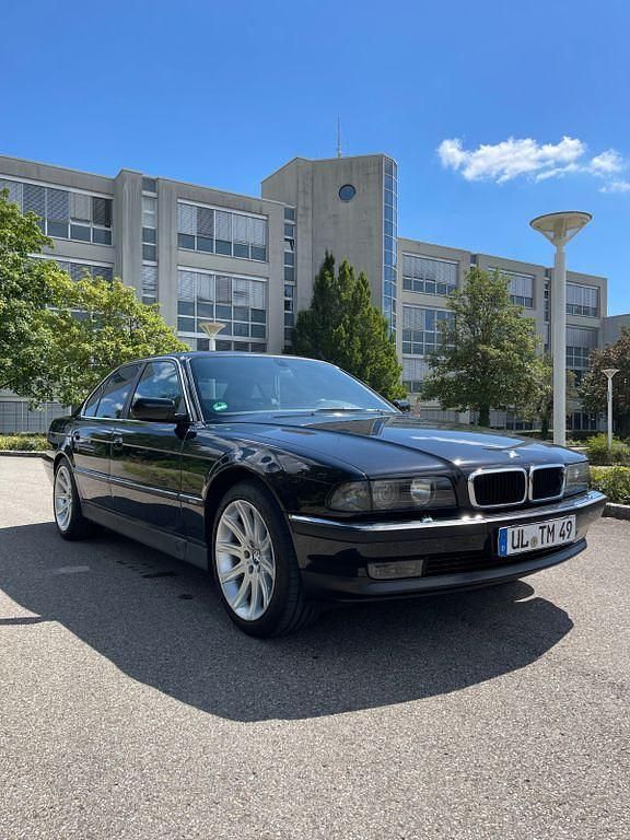 Brugt BMW 740 286 HK (210 kW) 1998 Sort Sedan