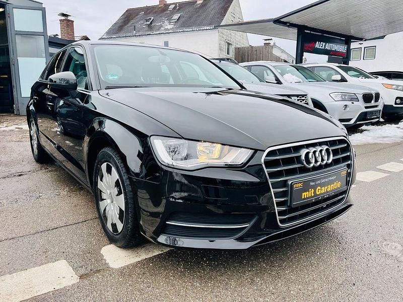 Gebraucht Audi A3 Ambition 110 PS (80 kW) 2014 Schwarz Limousine