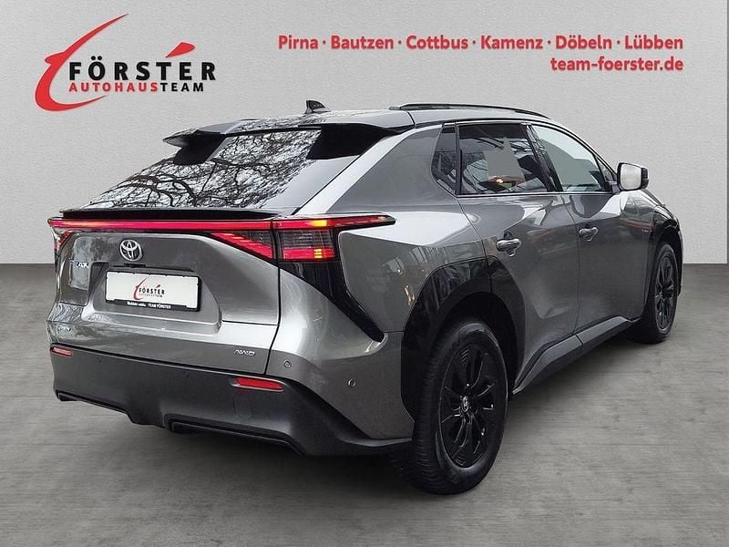 Gebraucht Toyota bZ4X Lounge 252 kW (343 PS) 2026 Silber SUV