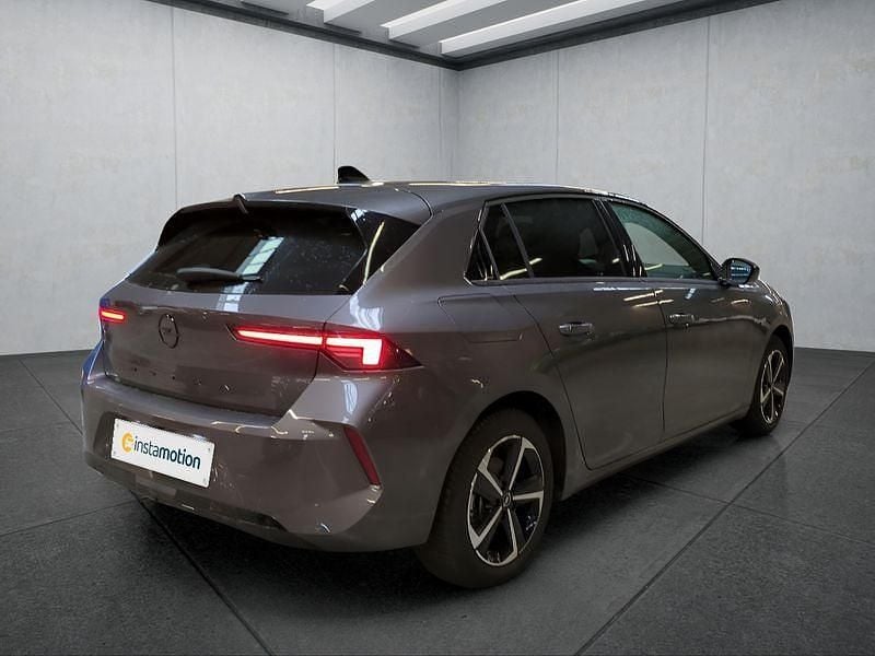 Używany Opel Astra 131 KM (96 kW) 2025 Szary Sedan/Limuzyna