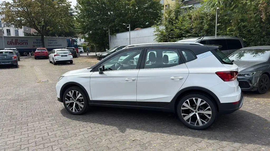 Gebraucht Seat Arona Xperience 116 PS (85 kW) 2024 Weiß SUV