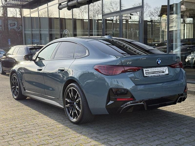 Gebraucht BMW i4 Performance 400 kW (544 PS) 2025 Cape york grün Limousine