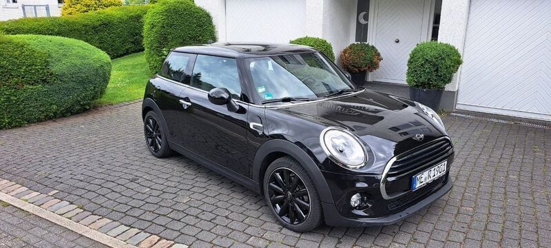 Schwarz Gebraucht 2016 Mini Cooper Kleinwagen | 15.000 € (Etwas zu teuer) - Bild 1/4