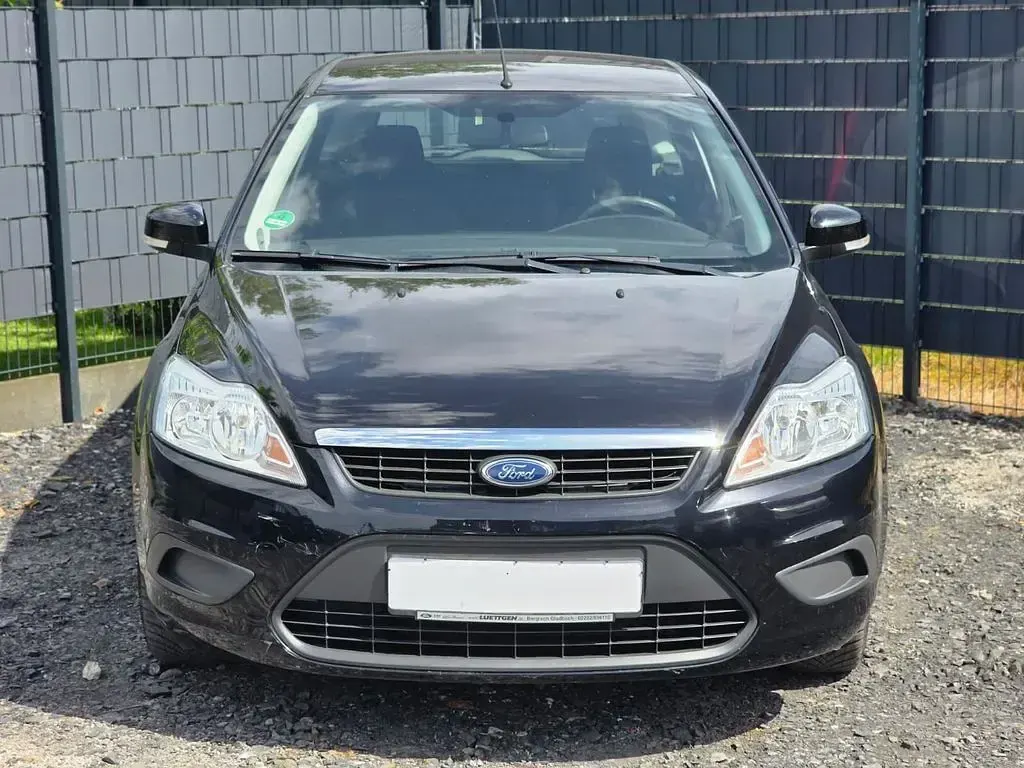 Gebraucht Ford Focus Style 101 PS (74 kW) 2009 Schwarz Limousine