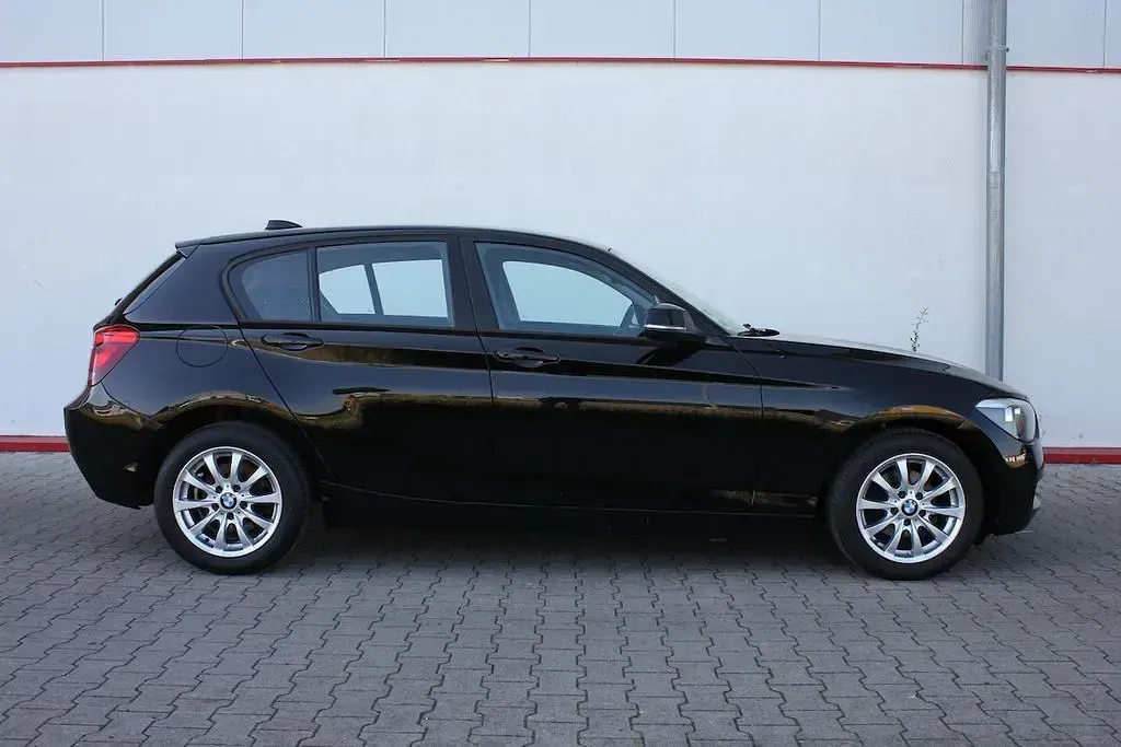 Gebraucht BMW 114 102 PS (75 kW) 2012 Schwarz Kleinwagen