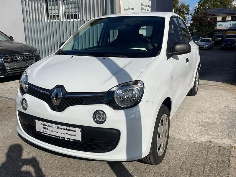 Weiß Gebraucht 2017 Renault Twingo Life Kleinwagen | 6.879 € (Fairer Preis) - Bild 1/4
