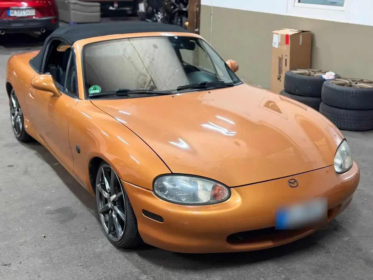 Gebraucht Mazda MX5 110 PS (80 kW) 1999 Orange Cabrio