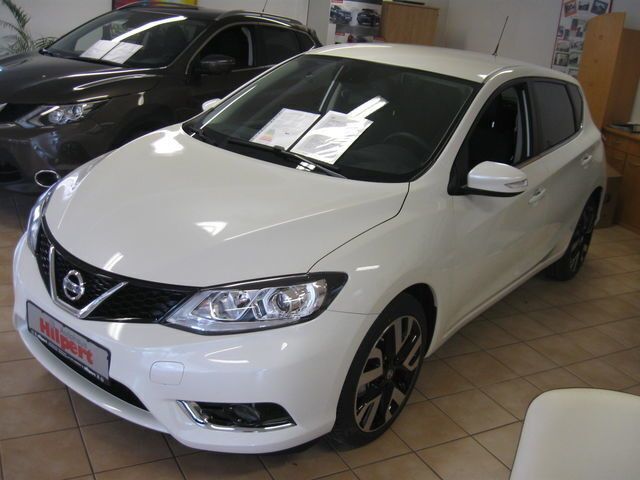 Gebraucht Nissan Pulsar N-Connecta 110 PS (80 kW) 2016 Weiß metallic Limousine