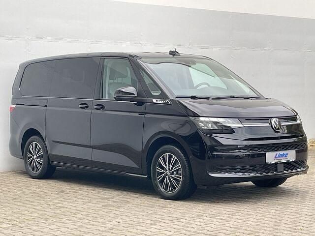 Gebraucht VW Multivan 150 PS (110 kW) 2024 Schwarz Van