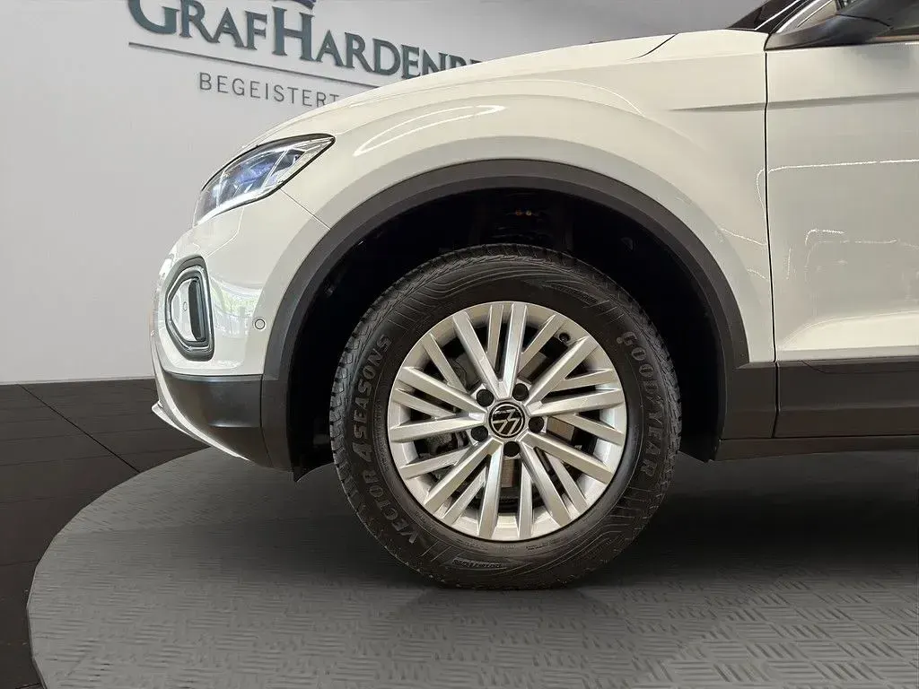 Gebraucht VW T-Roc Life 150 PS (110 kW) 2025 Weiß SUV