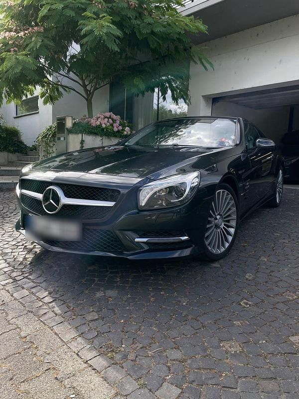 Schwarz Gebraucht 2013 Mercedes SL500 AMG Cabrio | 54.200 € (Fairer Preis) - Bild 1/4