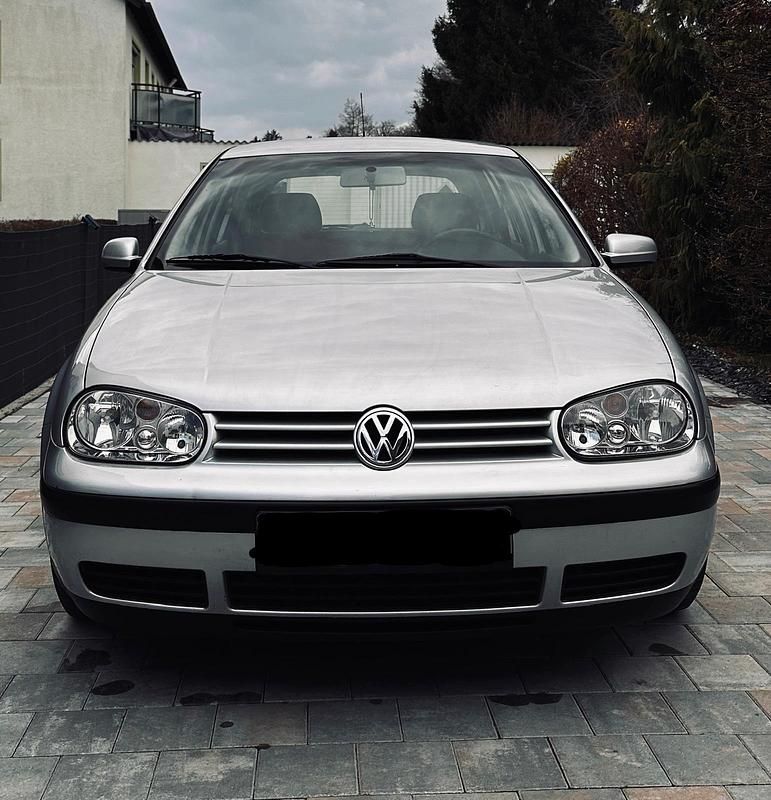 Gebraucht VW Golf IV 105 PS (77 kW) 2002 Grau Limousine