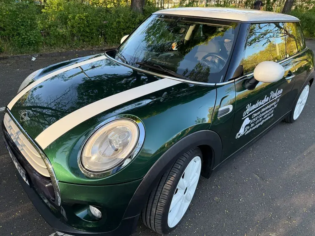Używany Mini Cooper 135 KM (99 kW) 2015 Biały Hatchback