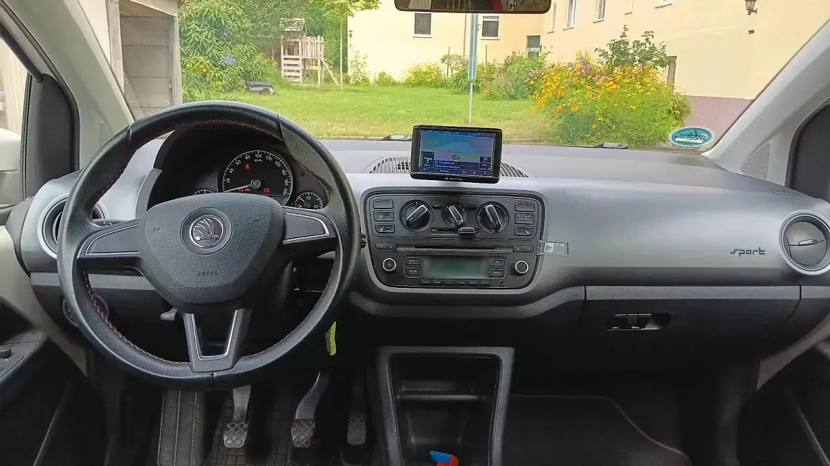Gebraucht Skoda Fabia Sport 75 PS (55 kW) 2013 Weiß Kleinwagen