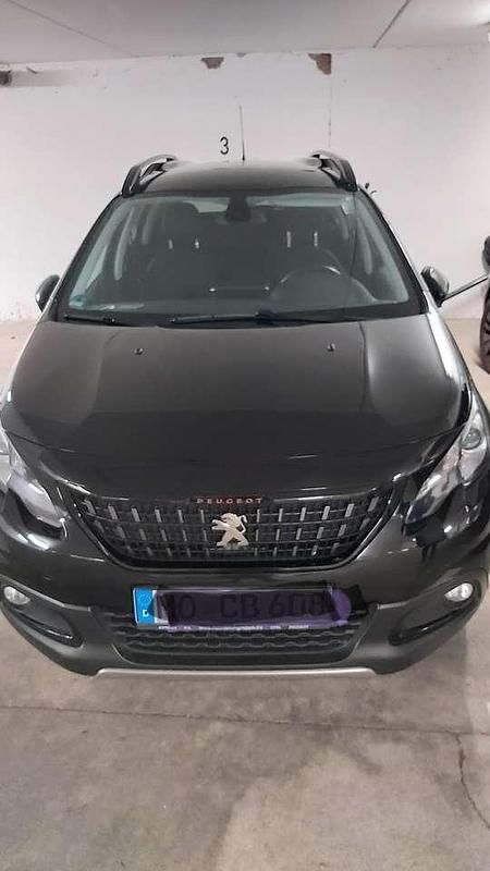 Schwarz Gebraucht 2017 Peugeot 2008 SUV | 8.900 € (Fairer Preis) - Bild 1/4