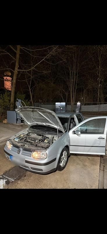 Gebraucht VW Golf IV 75 PS (55 kW) 2001 Grau Kleinwagen