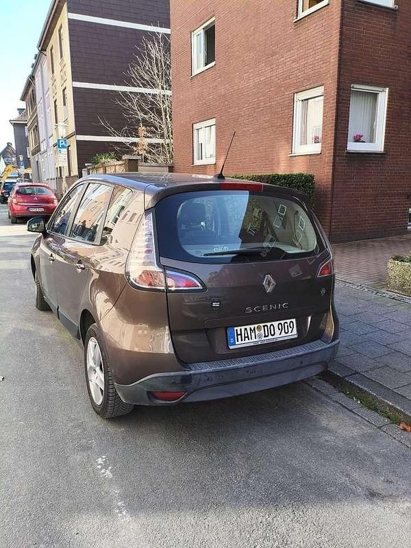 Gebraucht Renault Mégane Dynamique 110 PS (80 kW) 2013 Limousine