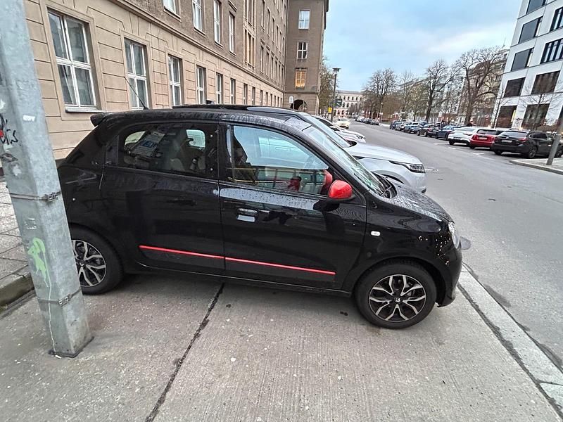 Gebraucht Renault Twingo 71 PS (52 kW) 2015 Schwarz Kleinwagen