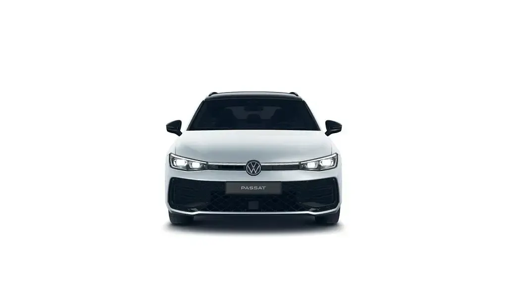 Gebraucht VW Passat R-line 150 PS (110 kW) 2025 Silber Kombi