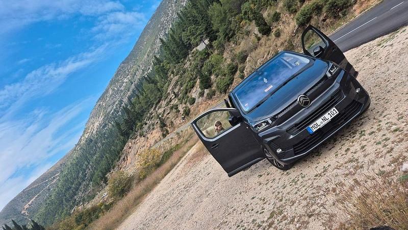 Gebraucht Citroën Spacetourer 177 PS (130 kW) 2024 Grau Van / Kleinbus