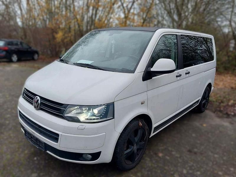 Weiß Gebraucht 2013 VW Multivan Edition Van | 24.950 € (Superpreis) - Bild 1/4