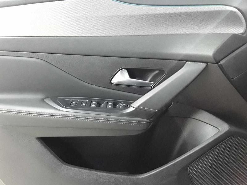 Gebraucht Peugeot 308 SW GT 131 PS (96 kW) 2023 Platinium grau metallic Kombi